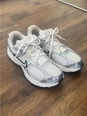 Nike White and Silver Low-Top Sneakers